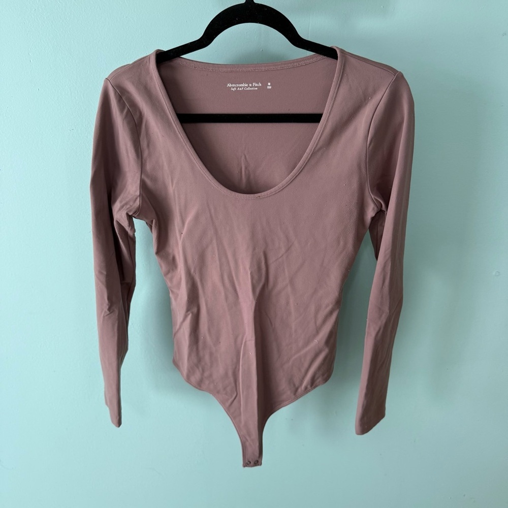 Abercrombie & Fitch Soft A&F Collection Dusty Rose Long Sleeve Bodysuit